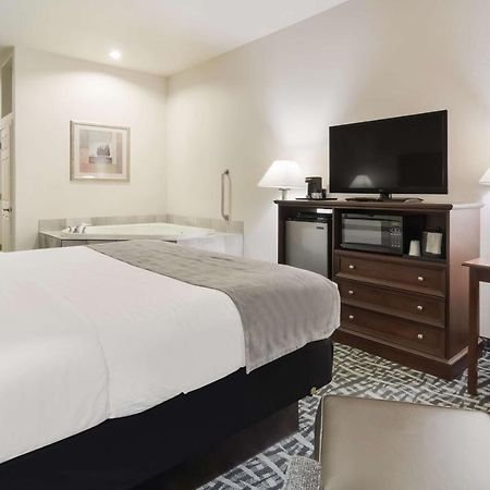 Best Western Comanche Inn Екстериор снимка