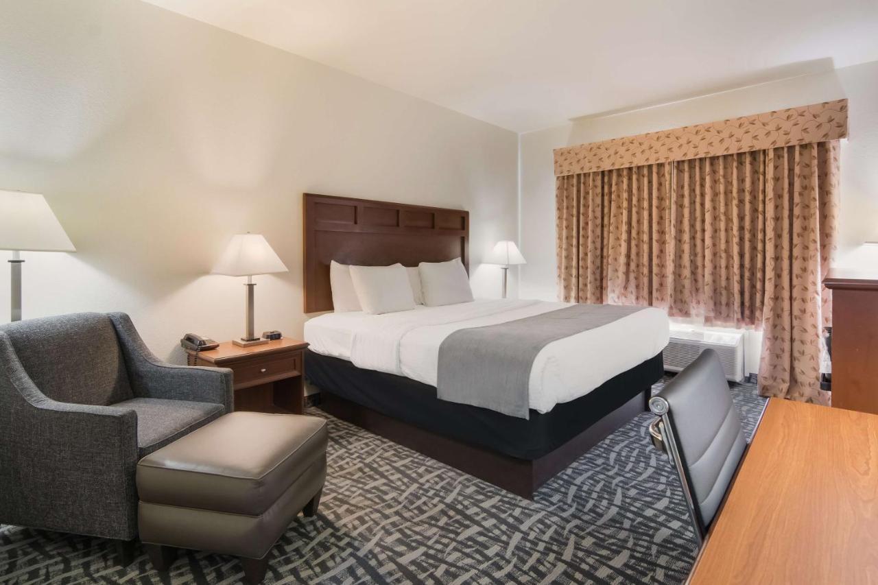 Best Western Comanche Inn Екстериор снимка