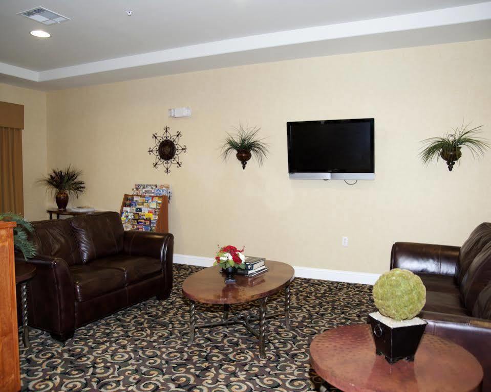 Best Western Comanche Inn Екстериор снимка